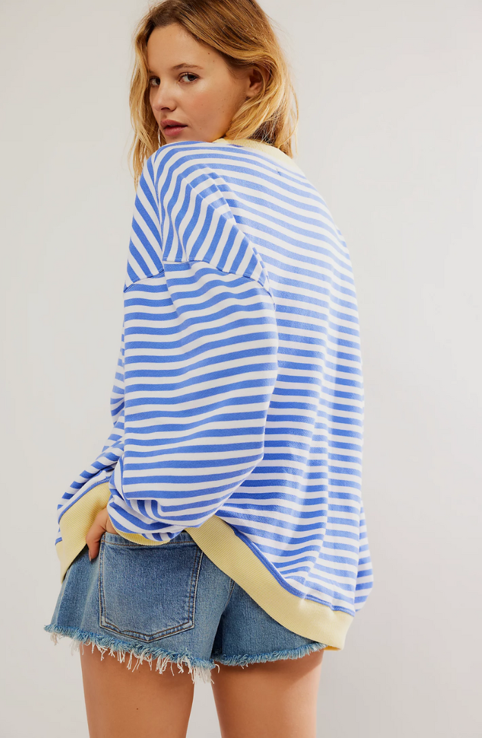 APRIL - STRIPED OVERSIZED SWEATER