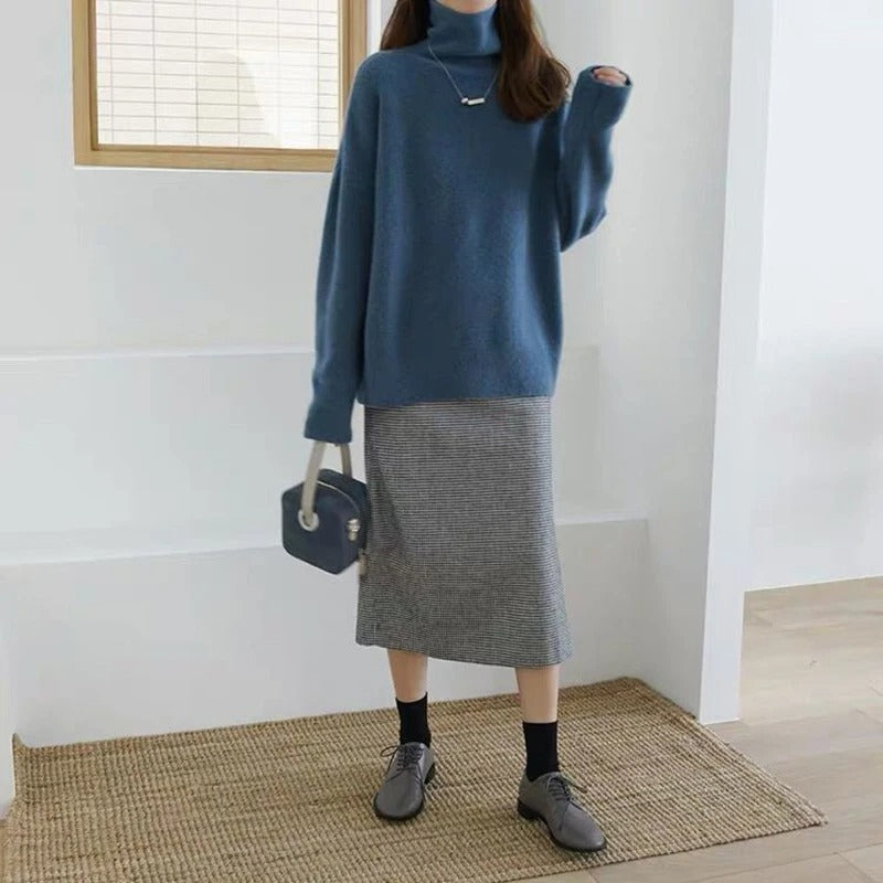 MABEL - CLASSIC TURTLENECK SWEATER