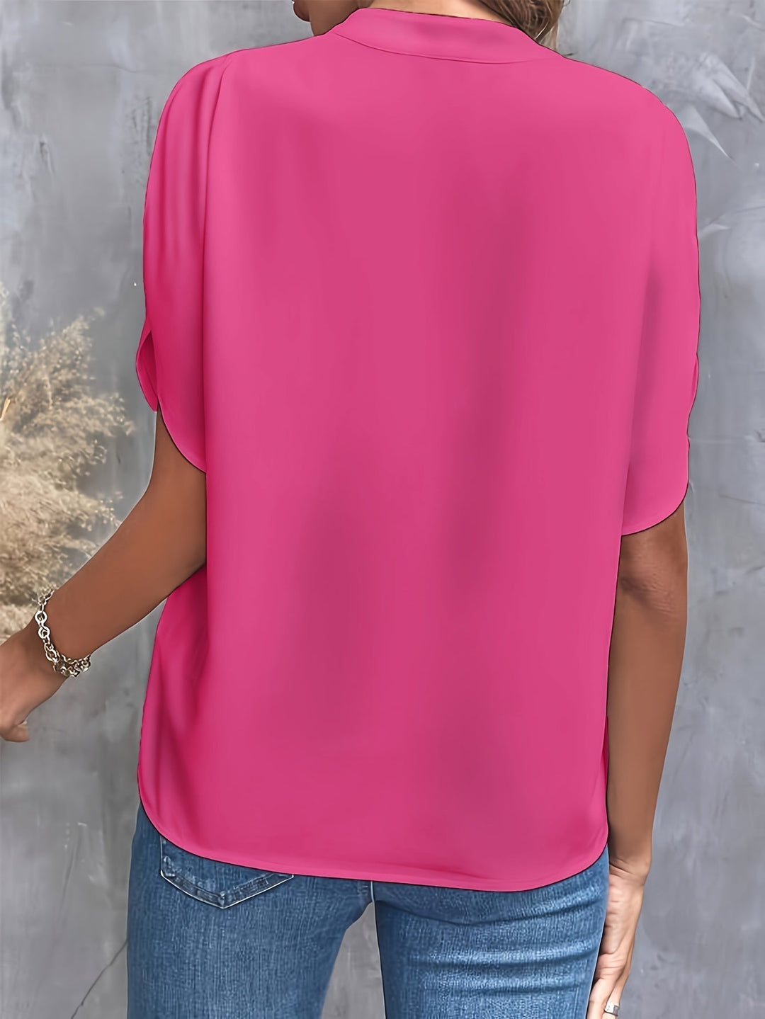 NOVA - ELEGANT SLEEVE-CUT BLOUSE