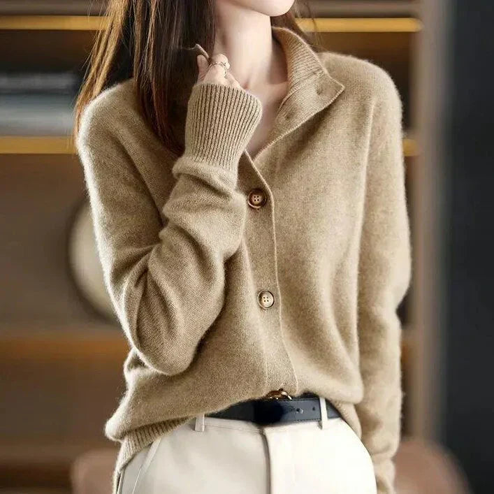 ESTHER - CLASSIC CARDIGAN